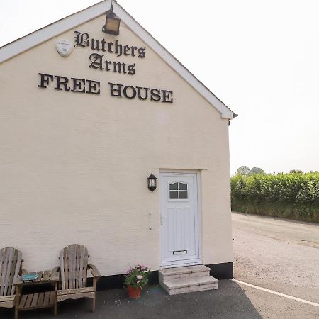 Butchers Arms Cottage Nercwys Bagian luar foto